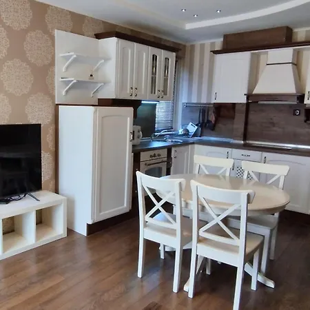 דירה Peaceful Three-bedroom In Briz, By Flat Mаnаger *