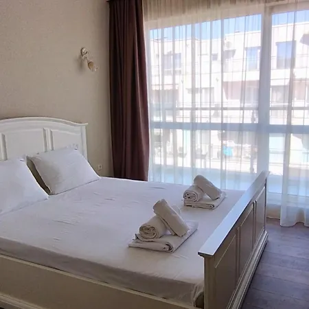 Апартамент Peaceful Three-bedroom In Briz, By Flat Mаnаger *