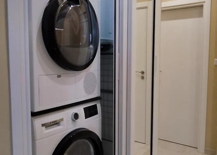 Peaceful Three-bedroom In Briz, By Flat Mаnаger فارنا