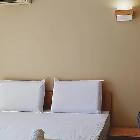 Peaceful Three-bedroom In Briz, By Flat Mаnаger ヴァルナ