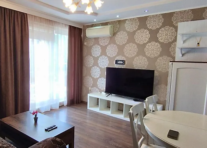 Apartmán Peaceful Three-bedroom In Briz, By Flat Mаnаger Varna